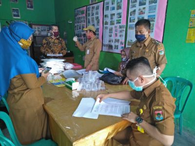 Tim penilai lomba Kampung Tangkal Covid-19 Tingkat Kota Lubuklinggau selesaikan penilaian. FOTO :VIRALSUMSEL.COM 