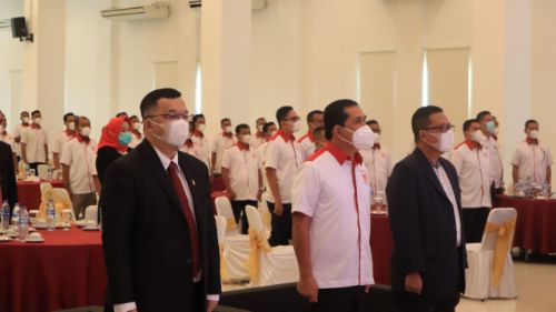 Wali Kota Lubuklinggau ,H SN Prana Putra Sohe menghadiri pelantikan sekaligus pengukuhan pengurus KONI Kota Lubuklinggau masa bhakti 2021-2025. FOTO : VIRALSUMSEL.COM