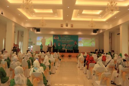 Suasana pelantikan PAC beserta Ranting Fatayat NU Kota Lubuklinggau. FOTO :VIRALSUMSEL.COM