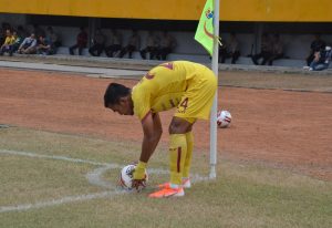 SIAP TEMPUR : Ryan Wiradinata midfielder Sriwijaya FC siap hadapi Babak Delapan Besar. FOTO : VIRALSUMSEL.COM