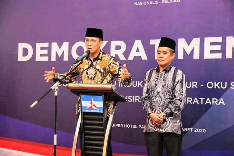 AW Noviadi Bakal Calon Bupati Ogan Ilir dan Bakal Calon Wakil Bupati Ardani. FOTO :VIRALSUMSEL.COM