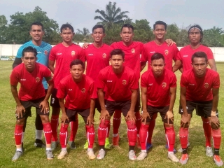 Starting eleven Sriwijaya FC uji coba vs Muara Enim Selection. FOTO : VIRALSUMSEL.COM