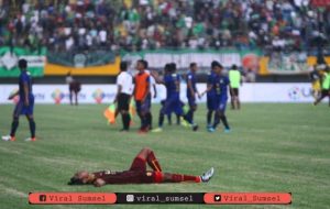 Ekspresi pemain Sriwijaya FC usai laga kontra PSIM. FOTO : VIRALSUMSEL.COM