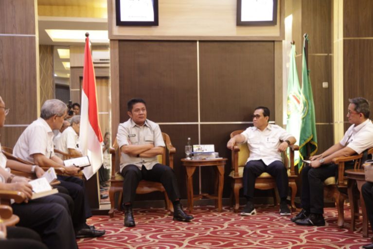 Gubernur Herman Deru bersama Walikota Lubuklinggau, SN Prana Putra Sohe. FOTO : VIRALSUMSEL.COM