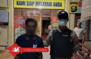 J warga Mura diamankan di Mapolsek Muara Lakitan. FOTO :VIRALSUMSEL.COM