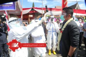 H Herman Deru gubernur Sumsel saat peletakan batu pertama RSUD Baturaja. FOTO :VIRALSUMSEL.COM