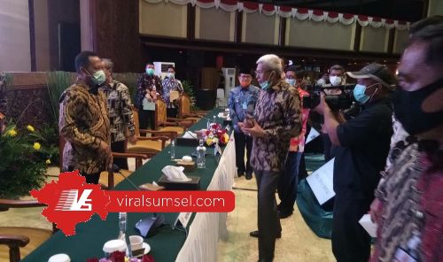 Wakil Gubernur Sumsel H Mawardi Yahya hadiri Rakorsus tingkat menteri bahas antisipasi Karhutla di Jakarta, Kamis (2/7/2020). FOTO :VIRALSUMSEL.COM