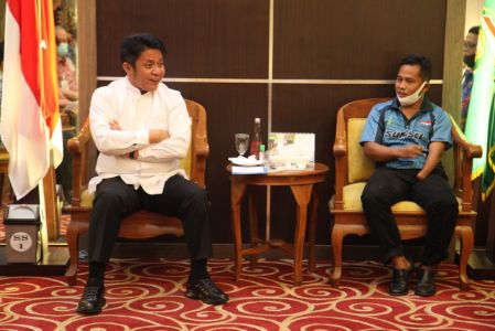 Gubernur Sumsel H Herman Deru terima audensi pengurus National Paralympic Committe Indonesia Provinsi Sumsel. FOTO :VIRALSUMSEL.COM