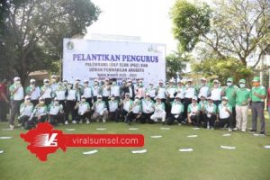 Dewan Pengurus Palembang Golf Club (PGC) Masa Bakti 2020-2023 resmi dilantik Gubernur Provinsi Sumatera Selatan (Sumsel) H. Herman Deru. FOTO : VIRALSUMSEL.COM