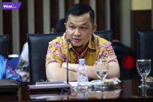 H Hendri Zainuddin Manajer Sriwijaya FC. FOTO : VIRALSUMSEL.COM