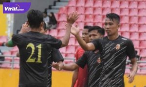 Penyerang Sriwijaya FC Rudiyana dan Firman Septian di ajang Liga 2 2020. FOTO :VIRALSUMSEL.COM