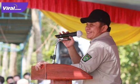 H Herman Deru Gubernur Sumatera Selatan. FOTO :VIRALSUMSEL.COM