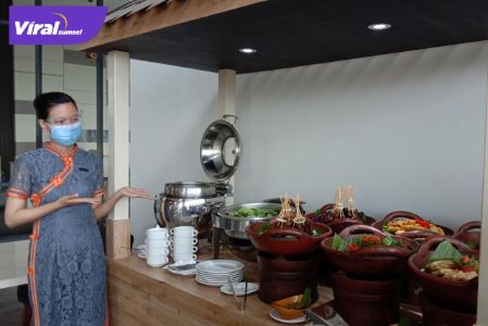 Menu angkringan teras Harper Hotel Palembang yang bakal Manjakan lidah penunjung. FOTO :VIRALSUMSEL.COM