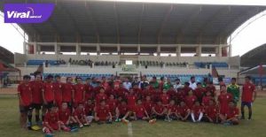 Para pemain Persipra Prabumulih usai seleksi tahap pertama di Stadion Talang Jimar. FOTO : VIRALSUMSEL.COM