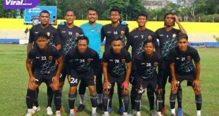 Starting eleven Sriwijaya FC saat uji coba melawan PS Bhayangkara Sriwijaya. FOTO :VIRALSUMSEL.COM