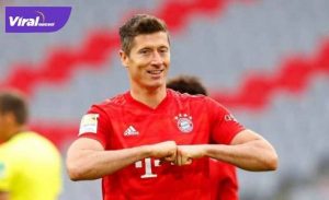 Robert Lewandowski penyerang Bayern Munchen selebrasi usai cetak gol. FOTO : IG LEWANDOWSKI