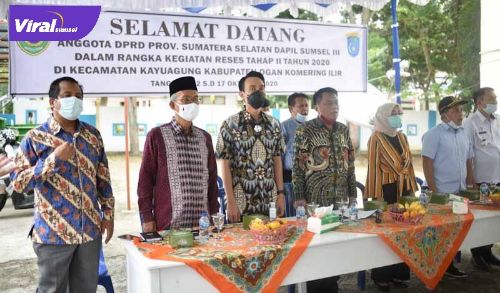 Anggota DPRD Dapil Sumsel III saat reses di Kabupaten OKI. FOTO : VIRALSUMSEL.COM