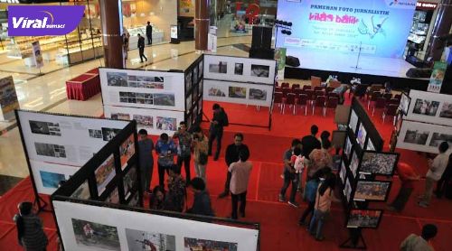 Pameran foto digelar PFI Palembang di OPI Mall, Jakabaring. FOTO :VIRALSUMSEL.COM