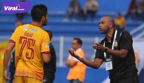 Keith Kayamba Gumbs saat menjadi Pelatih Fisik Sriwijaya FC. FOTO :ISTIMEWA