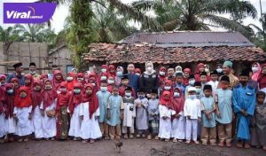 Amaliah Sobli Anggota DPD RI saat kunjungi Rumah Tafidz Nurul Yaqin di Banyuasin. FOTO : VIRALSUMSEL.COM