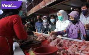 Wakil Walikota Palembang Fitrianti Agustinda sidak Pasar Lemabang. FOTO :VIRALSUMSEL.COM