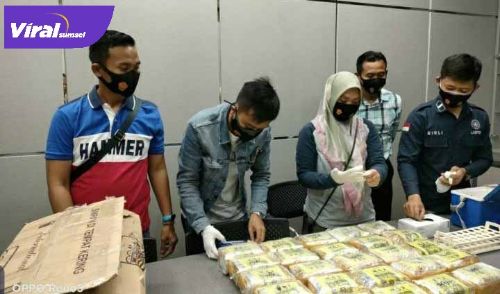 Polda Sumsel amankan kurir sabu-sabu 25 kg di Sekayu, Muba. FOTO :VIRALSUMSEL.COM