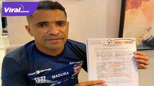 Alberto Goncalves resmi tanda tangan kontrak dengan Madura United. FOTO : MO MU