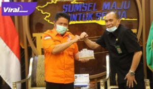 Gubernur Sumsel H Herman Deru menerima Ketua PTUN Palembang, Hujja Tulhaq. FOTO : VIRALSUMSEL.COM