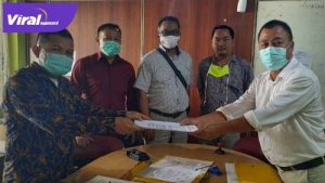 Erik Gustian diwakilkan pada Dodi Irmasyah daftar calon ketua Percasi Sumsel. FOTO : VIRALSUMSEL.COM