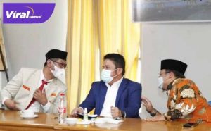 Gubernur Sumsel H Herman Deru hadiri Raker Pimpinan Pemuda Muhammadiyah Sumsel. FOTO : VIRALSUMSEL.COM
