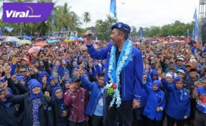 H Ishak Mekki Ketua DPD Partai Demokrat Sumsel. FOTO : VIRALSUMSEL.COM