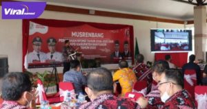Bupati Banyuasin, H. Askolani, SH., MH dalam Murembang perubahan RPJMD Tahun 2018-2023 dan RKPD Kabupaten Banyuasin Tahun 2022. FOTO : VIRALSUMSEL.COM