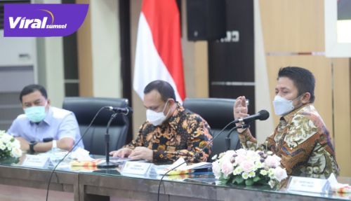 Gubernur Sumsel H Herman Deru audiensi Ketua KPK RI Firli Bahuri, Kamis (15/4/2021). FOTO : VIRALSUMSEL.COM