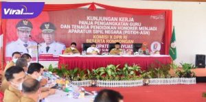 Wakil Bupati Banyuasin H. Slamet Somosentono, SH menerima Kunjungan Kerja Anggota Komisi X DPR RI, Senin (15/3/2021). FOTO : VIRALSUMSEL.COM