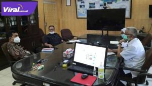 Anggota Komisi V DPR RI, Ir.H. Ishak Mekki, MM dan rombongan Kunjungan kerja ke BBWSS VIII, Selasa (20/4/2021). FOTO : VIRALSUMSEL.COM