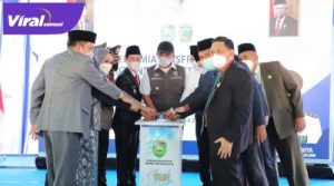 Gubernur Sumsel Herman Deru peresmian infrastruktur di Empat Lawang, Rabu (21/4/2020). FOTO : VIRALSUMSEL.COM