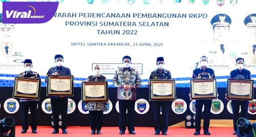 Murenbang RKPD Provinsi Sumsel Tahun 2022, di Hotel Santika Premier, Jumat (23/4/2021). FOTO : VIRALSUMSEL.COM Murenbang RKPD Provinsi Sumsel Tahun 2022, di Hotel Santika Premier, Jumat (23/4/2021). FOTO : VIRALSUMSEL.COM