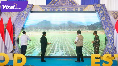 Gubernur Sumsel H Herman Deru dampingi Mentan RI, Syahrul Yasin Limpo hadiri kick off food estate di Ogan Ilir, Jumat (28/5/2021). Foto : viralsumsel.com