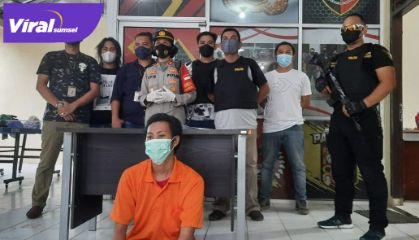 MA pelaku pembobolan toko kelontong diringkus Anggota Reskrim Polsek Kalidoni. Foto : viralsumsel.com/kai