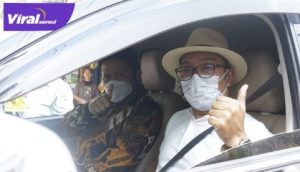 Gubernur Sumsel H Herman Deru bersama Gubernur Jabar Ridwan Kamil. Foto : viralsumsel.com