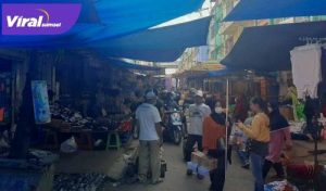 Suasana lorong menuju Pasar 16 Ilir Palembang. Foto : UIN/Rifky