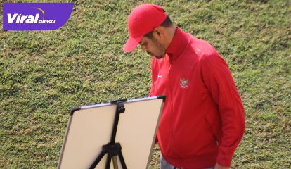 Nil Maizar Pelatih Kepala Sriwijaya FC. Foto : mo.sfc