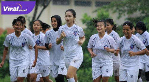 Pemain Arema Putri bakal ikuti turnamen Women Open Sriwijaya FC Championship di Palembang. Foto : Ig Arema putri
