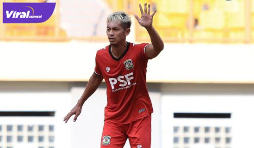 Penyerang Yongki Aribowo trial di Persiba Balikpapan. Foto : ig persiba