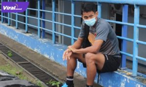 Rahmat Juliandri usai latihan perdana bersama Sriwijaya FC di Stadion Arcamanik, Bandung, Senin (21/6/2021) pagi. Foto : mo sfc