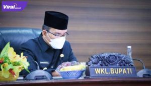 Wakil Bupati Muba menghadiri Rapat Paripurna DPRD Masa Persidangan III Rapat ke-11, Senin (21/6/2021). Foto : viralsumsel.com/devi