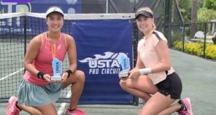 Petenis Aldila Sutjiadi bersama petenis asal Hungaria, Fani Stollar usai berhasil menjadi juara ganda putri turnamen ITF World Tennis Tour W60 yang digelar di Charleston, Amerika Serikat, Sabtu (26/6/2021). Foto : istimewa