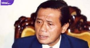 Alm Harmoko Mantan Menteri Penerangan Era Presiden Soeharto. Foto : internet