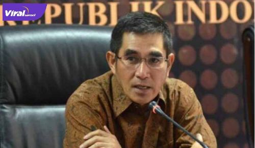 Kuasa Hukum DPP Partai Demokrat Dr. Hamdan Zoelva, SH., MH usai sidang persiapan PTUN Jakarta, Selasa (13/7/2021). Foto : net