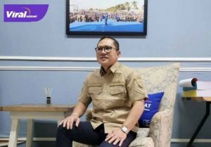 Pengacara kondang Firdaus Hasbullah. Foto : viralsumsel.com/yuyu